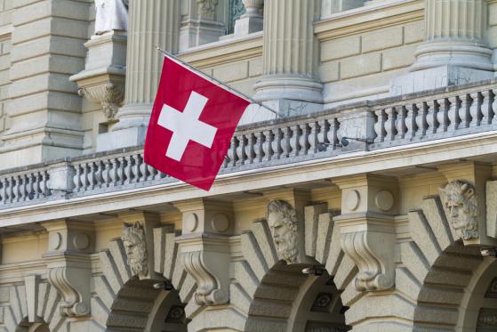 Spółki z indeksu Swiss Market Index (SMI) podskoczyły po decyzji w sprawie stóp procentowych SNB