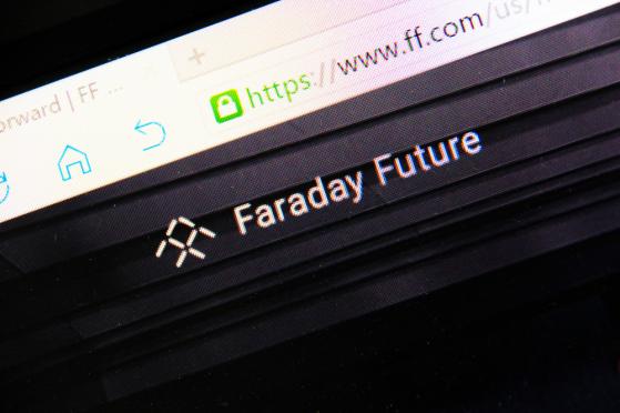 Cena akcji Faraday Future w tarapatach w związku ze wzrostem ryzyka bankructwa