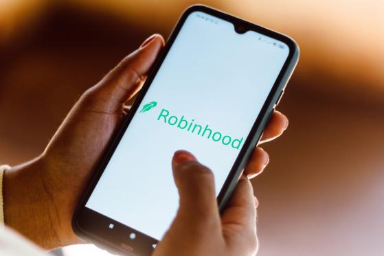 Robinhood wymienia Dogwifhat; czy WIF osiągnie 1 dolara?