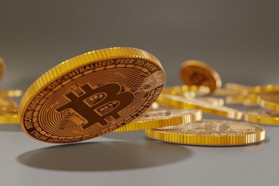 Bitcoin rośnie powyżej 59,000 USD wśród optymizmu rynkowego, gdy przedsprzedaż MMTR zyskuje na popularności