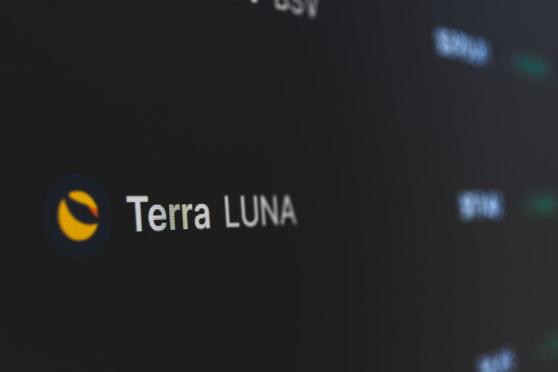 Terra kontra SEC: Terraform Labs blokuje użytkowników z USA w związku z ciągłymi zmianami prawnymi