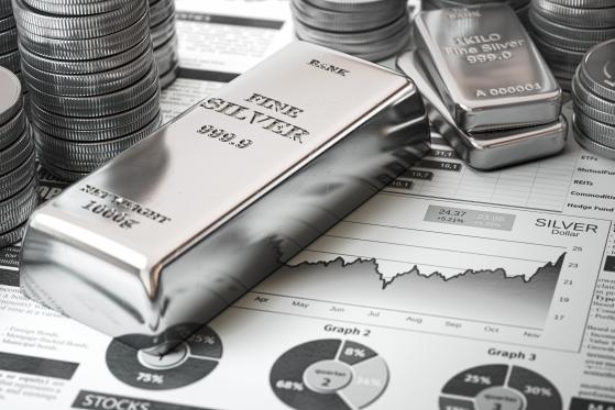 WIDEO: Dlaczego warto inwestować w srebro? Co może osiągnąć cena srebra, gdy bankowość słabnie, a inflacja szaleje?