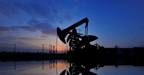Oto dlaczego cena ropy Brent spada w obliczu zagrożeń geopolitycznych